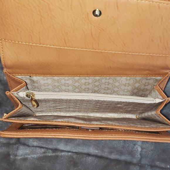 Wallet - Picture 3 of 7